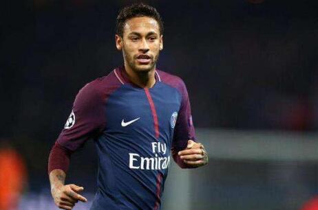 鱼缸论继续！霍伊伦双响助球队回榜首，头顶脚踢荣膺全场最佳