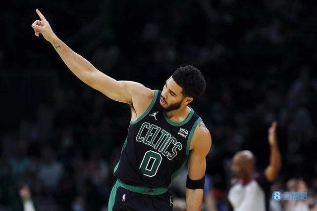 莱万传记作者：拉波尔塔承认，哈维的离开实际上拯救了莱万