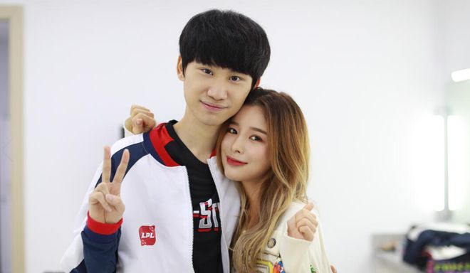 斯卢茨基：遗憾连续两年错失冠军，我们有时只能用2-3名外援