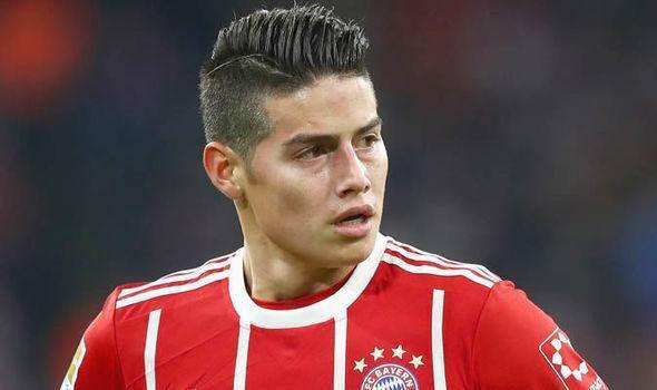 足球虽然尚 足球虽然尚