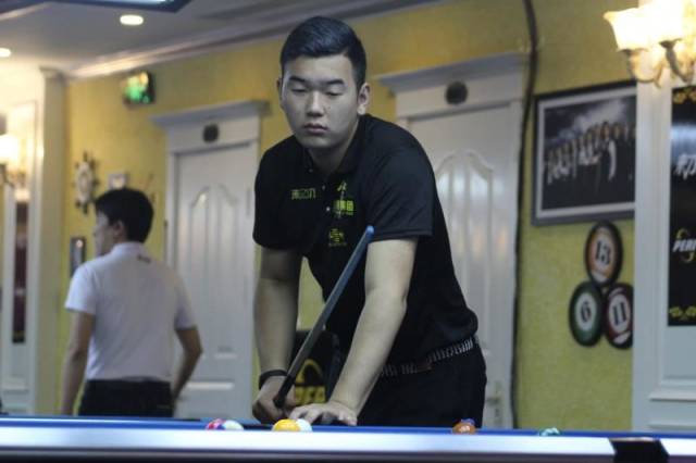 得沃尔夫斯 得沃尔夫斯