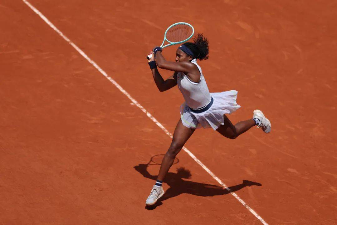 结合自身特 结合自身特